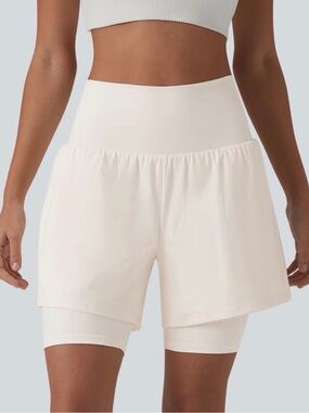 🦋 HALARA - High Rise Yoga Shorts - Medium